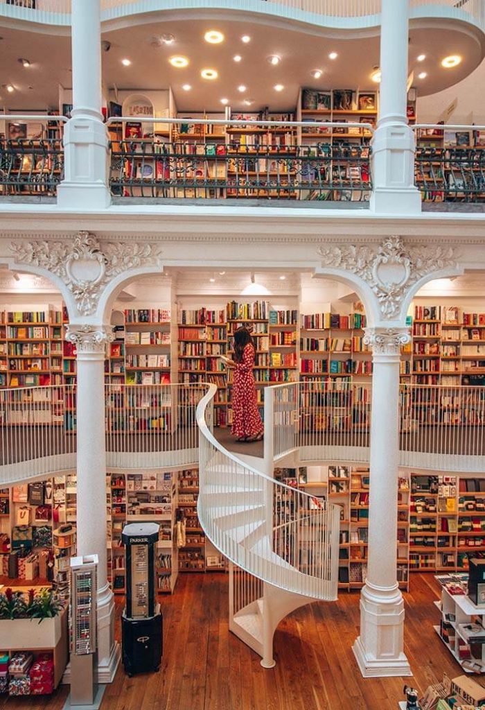 Carturesti carusel Bucarest libreria