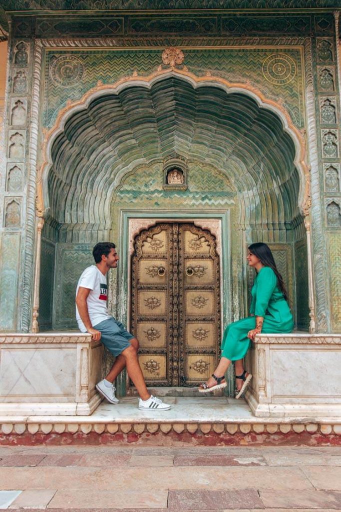 Puerta verde Leheriya primavera Jaipur