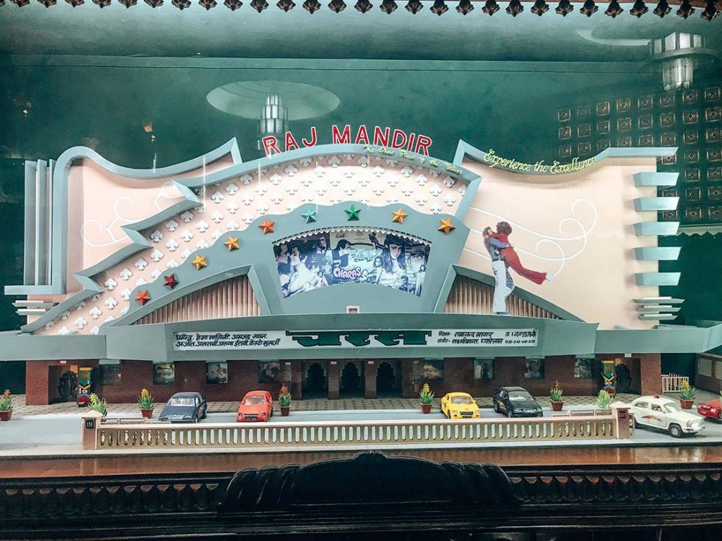 Maqueta cine Raj Mandir